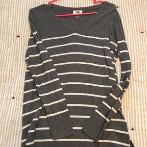 Gray sweater with white stripes
